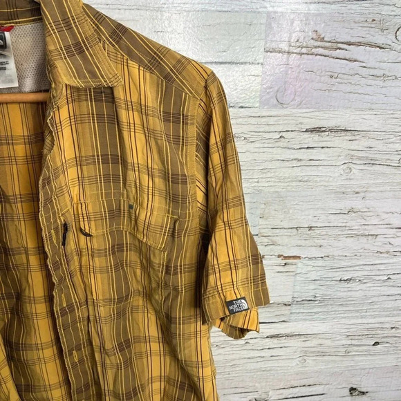 The north face yellow brown plaid tee shirt button down size medium orange - Picture 4 of 9